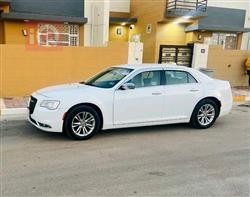 کرایسلەر 300